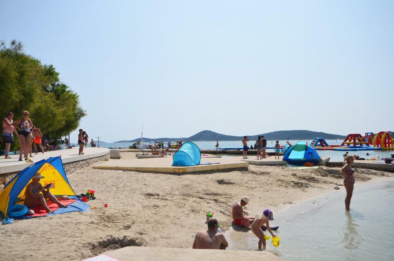 Apartments Zanze Vodice Esterno foto